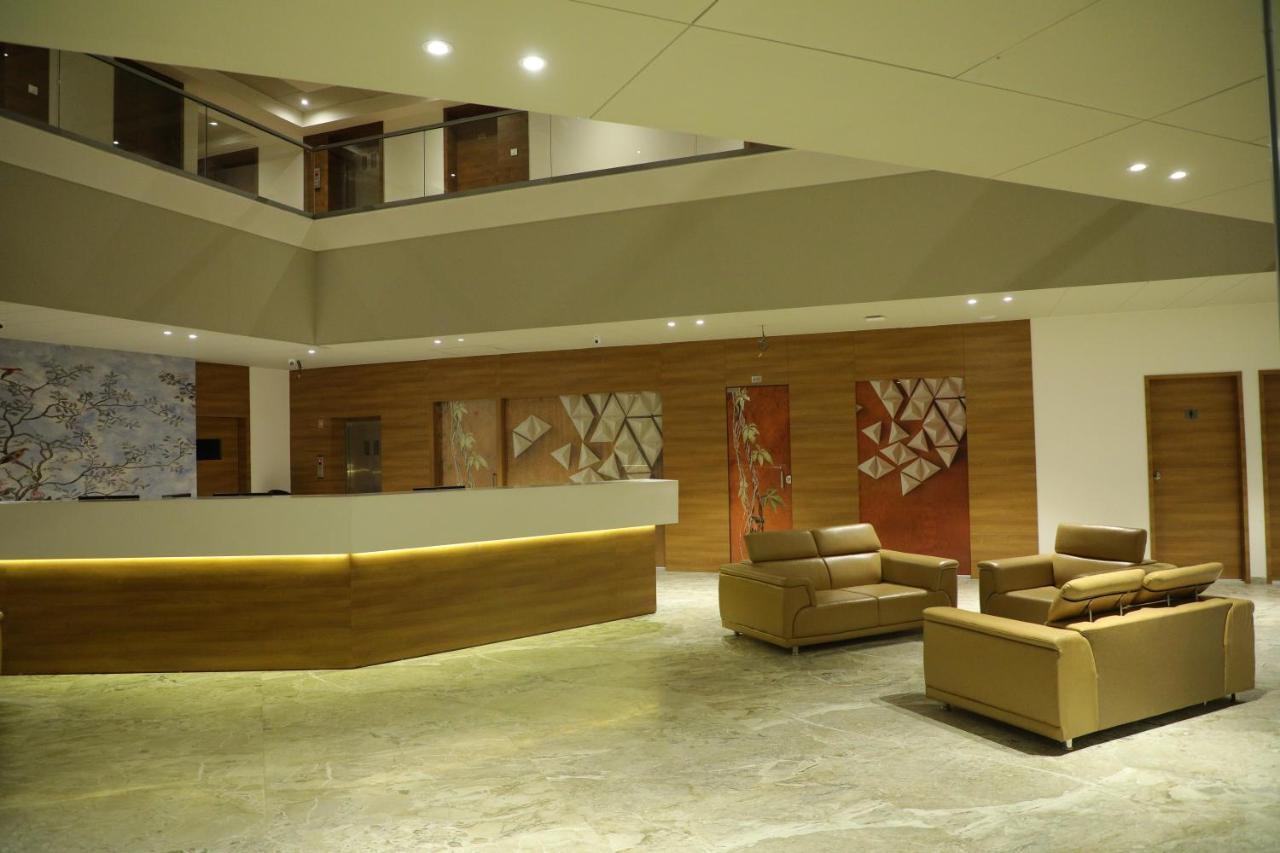 Hotel Vits The Somnath Gateway Zewnętrze zdjęcie