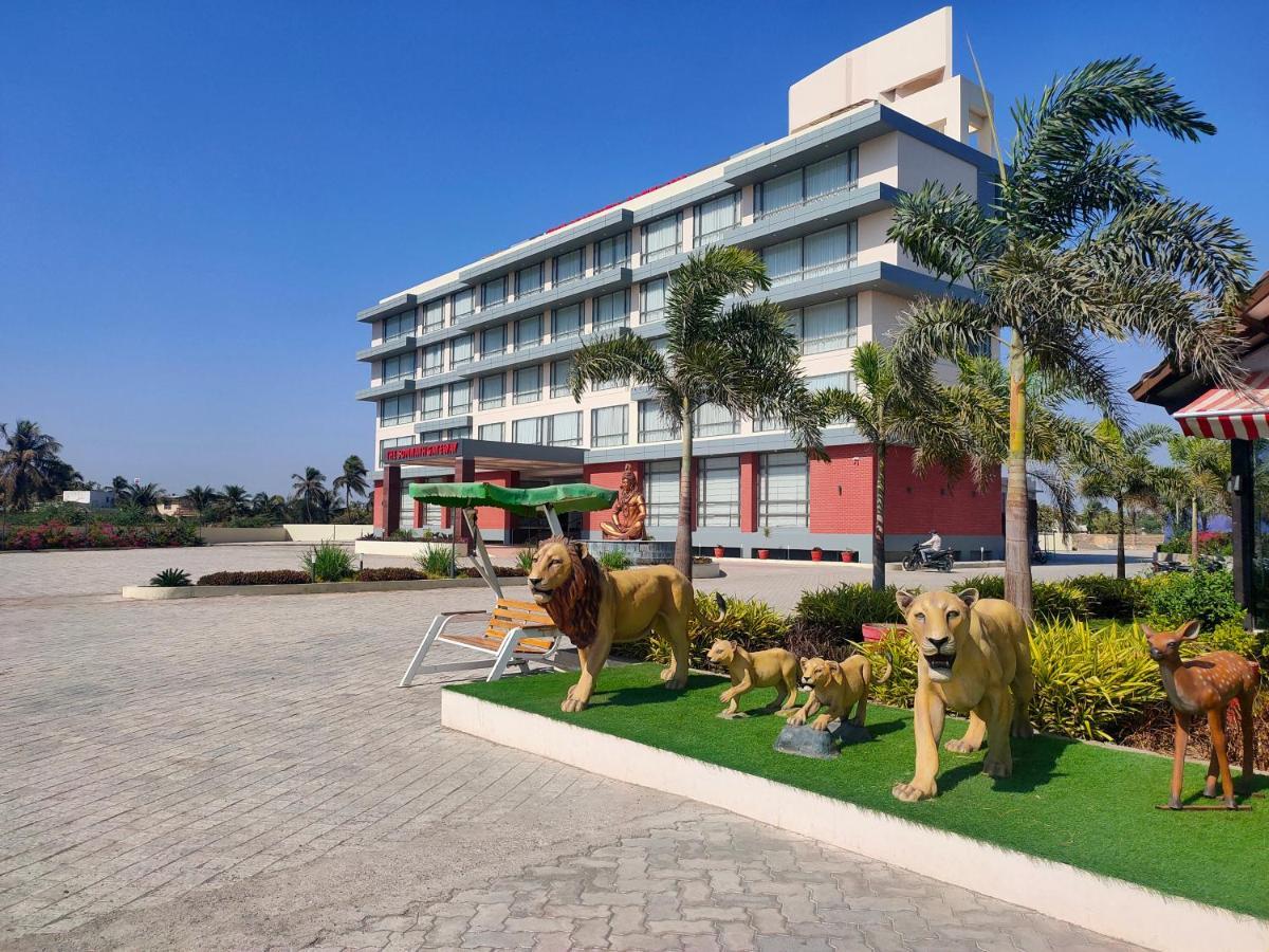 Hotel Vits The Somnath Gateway Zewnętrze zdjęcie