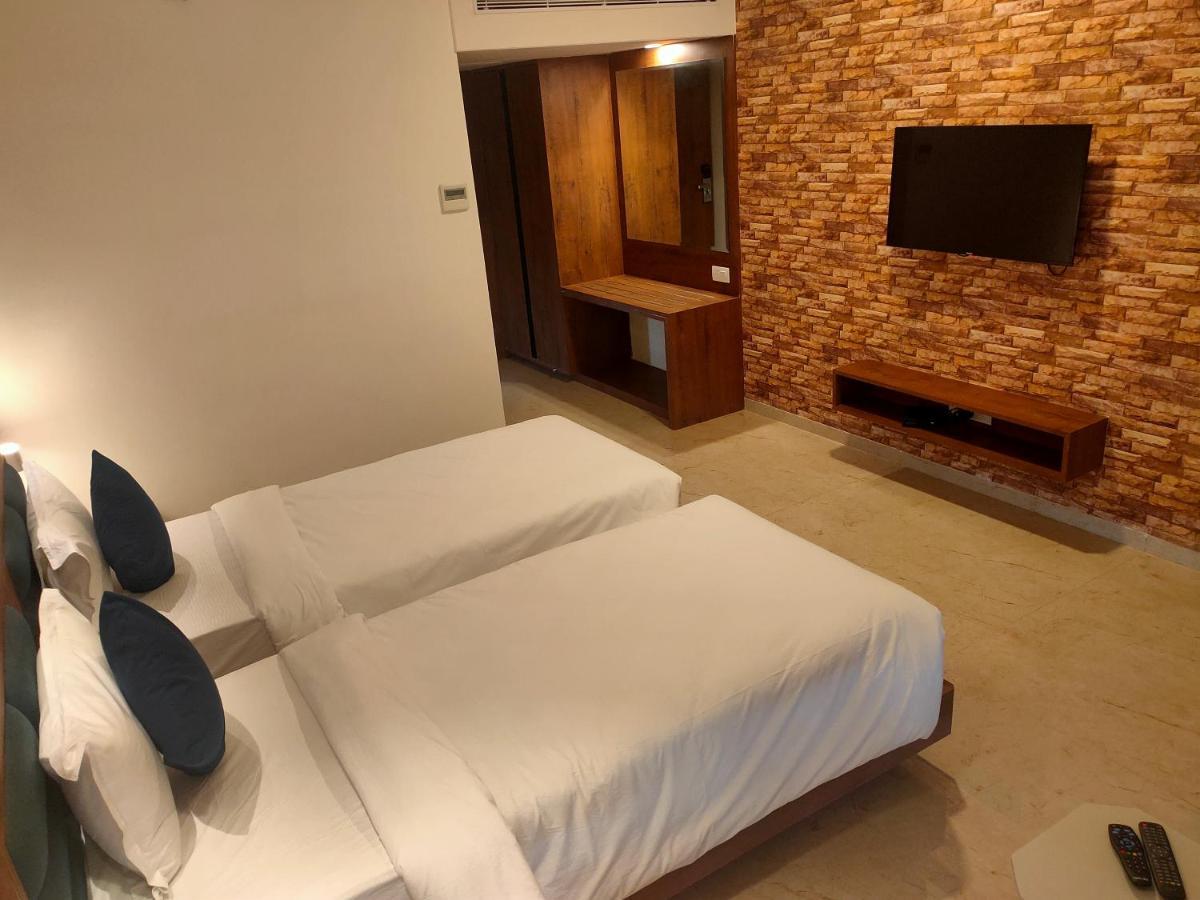 Hotel Vits The Somnath Gateway Zewnętrze zdjęcie